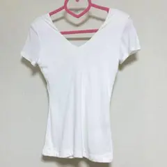 Tシャツ　半袖　タイト　セクシー　白　無地　トップス　カットソーのサムネイル