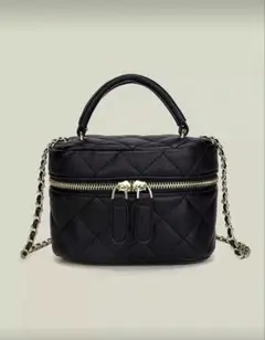 ブラックキルティングショルダーバッグ