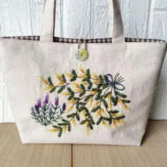 ハンドメイド刺繍バッグ✨ミモザ＆ラベンダー