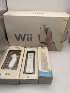 Wii 本体 コントローラー 付属品セット　任天堂 ニンテンドー ゲーム