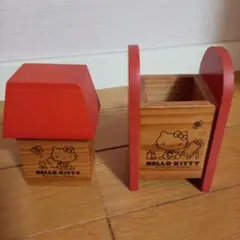 HELLO KITTY 木製小物入れ