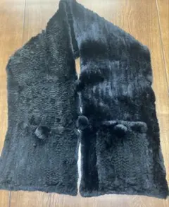 美品☆ラビットファー幅広2wayストール　ポケット付　黒