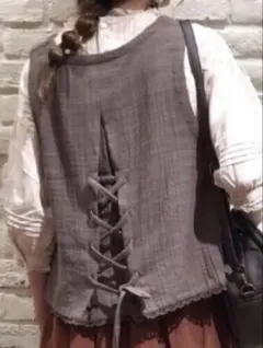 新品・未使用 レースベスト ナチュラル 秋服 モカ サマンサモスモス sm2