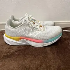 New Balance ランニングシューズ 27cmのサムネイル