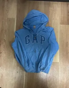 ジップパーカー