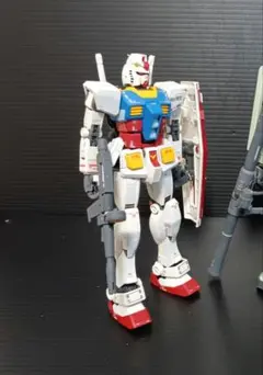 RG ガンダム完成品 プレミアム完成品】バンダイ RG 1/144 Zガンダム | プラモデル