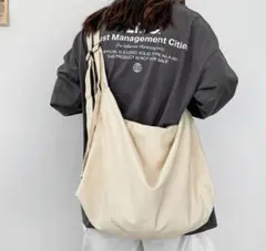 ショルダーバッグ ニュースペーパーバッグ 古着 トート ヴィンテージ アイボリー