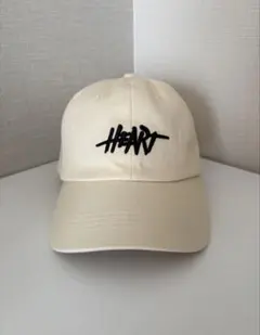 新品未使用！ベージュ刺繍ロゴベースボールキャップ韓国