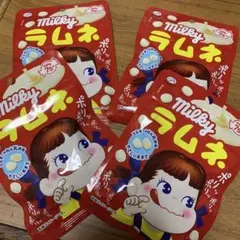 不二家 Milky ラムネ 38g 4袋セットのサムネイル