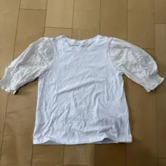 GU 刺繍入りパフスリーブホワイトTシャツ