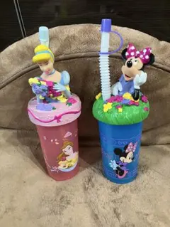 ディズニーストア フィギュア付きタンブラー