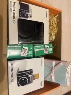 【値下げ】intax mini 40 チェキ　本体　ケース　フィルム　チェキ本体