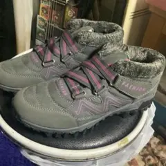 グレー ファッションブーツ ファー付き