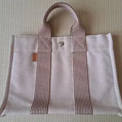 Item thumbnail for item ee53f4bf-3be3-49d2-9859-0ed6e4175075