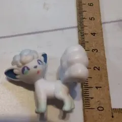 アローラロコン ポケモン フィギュア ミニフィギュア ガチャポン ガチャガチャ