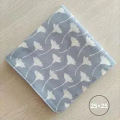 ハンドメイド ガーゼハンカチ大判(25×25)風になびく花々×ラベンダー