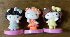 チョコエッグ　ハローキティコラボレーション昭和　平成　令和　アイドル 3体セット