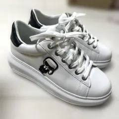 Karl Lagerfeld ローカットスニーカー ホワイトのサムネイル