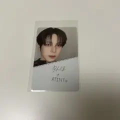 ATEEZ ユノ FC特典トレカ - メルカリ