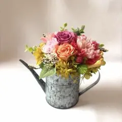 ドライフラワー 花畑ブリキ缶アレンジメント - メルカリ
