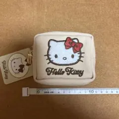 Sanrio ハローキティ ミニポーチ カラビナ付きのサムネイル