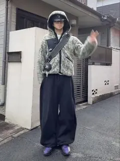 日本完売】STUSSY VENUS JACQUARD BLANKET - メルカリ