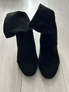 黒スエードブーツ 23cmヒール約6cm