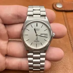 電池新品 セイコー シルバーウェーブ 8229-8000 腕時計 1982年製のサムネイル