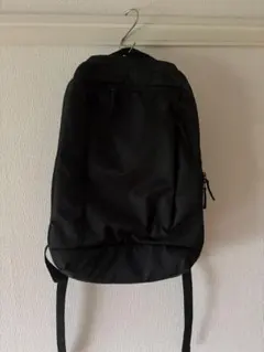 肩の負担を軽くする　撥水ナイロンビジネスリュックサック