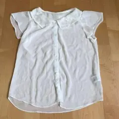 【おすすめ】ビーラディエンス⭐︎刺繍柄ブラウスのサムネイル