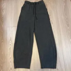 GU ジーユー デニムスウェットバレルレッグパンツ DARK GRAY XSのサムネイル