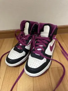 NIKE ハイカットスニーカー ホワイト/ブラック/パープル ビッグ　ナイキ