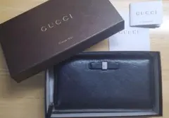 GUCCI　レザー長財布　GG柄リボン付き　ラウンドファスナー　黒