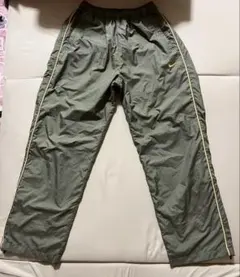 Item thumbnail for item f81499ee-fd44-4c65-b923-7600d98ffb0a