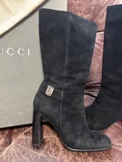 新品未使用GUCCI スエード ロングブーツ ブラックサイズ：38½のサムネイル