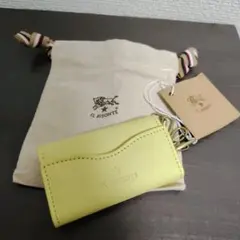 新品 イルビゾンテ OLIVETA 二つ折り財布 レザー ライトイエロー