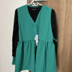 アンフィーロ　ノースリーブ　グリーン　ペプラムブラウス　M〜L