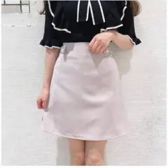 evelyn パールボタン付き台形スカート