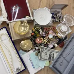 遺品整理 アクセサリー まとめ売り - メルカリ