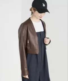 スピックアンドスパン　フェイクレザージップブルゾン