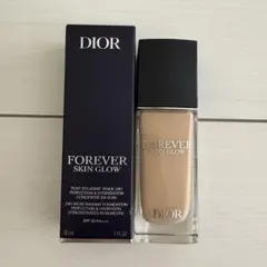 ディオールスキンフォーエヴァーフルイドグロウ