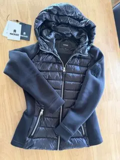 再度お値引きしてますMACKAGE ブラック ダウンジャケット Mのサムネイル