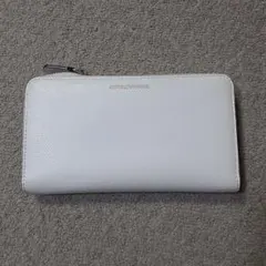 エンポリオ・アルマーニ財布のサムネイル