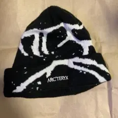 ARC'TERYX ニット帽 ブラック・ホワイト