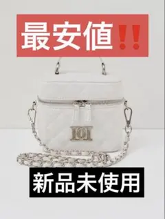 Riu キルティングバニティバッグ オフホワイト - メルカリ