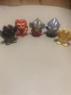 ウルトラマン指人形