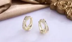 金属アレルギー対応 レディース スワロフスキーピアスかわいいアクセサリー