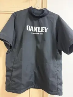 OAKLEY パフォーマンスフィット　プルオーバージャケット
