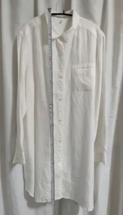 【新品】無印良品　ホワイト 長袖ロングシャツ XLサイズのサムネイル