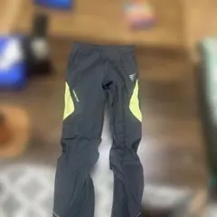 Item thumbnail for item d57b3b64-adea-4146-90a3-ae0d03bff422